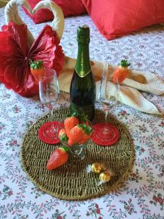 Charming Villa in Setenil de las Bodegas with Private Pool - Setenil de las Bodegas - 1