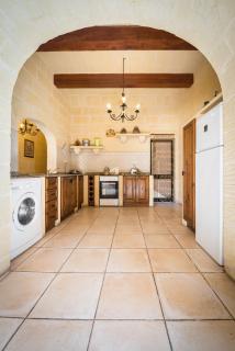 3 Bedroom Farmhouse with Private Pool & Views - 2