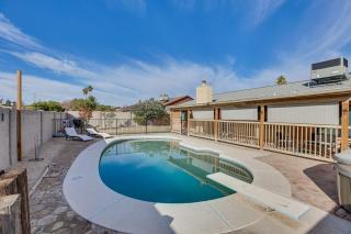Pet-Friendly Tempe Home with Private Yard - 9