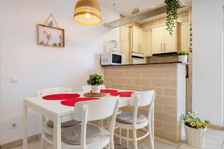 Hauzify I Apartament Llevant - Santa Susanna - 2