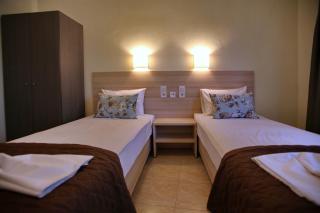 Aktaion Guest Rooms - Skopelos Town - 7