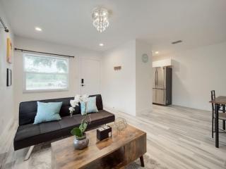 Bayshore Home 6250 - Tampa - 5