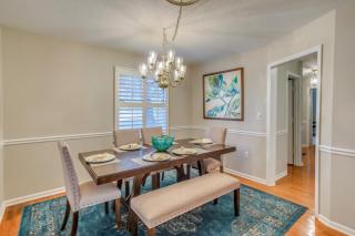 Walk to Beach Myrtle Beach Home with Saltwater Pool - Myrtle Beach - 3