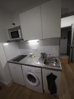 8 appartements - studio - F2 - WIFI gratuit - 2