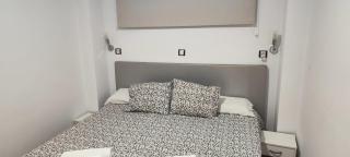 5 min walk from Yumbo 310 - Playa del Inglés - 5