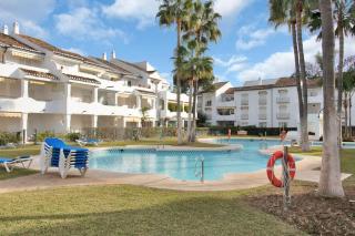 Apartamento en complejo con piscina climatizada - EL PRESIDENTE 234 - Estepona - 3