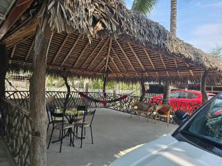 Hermosa Casa Amoblada de dos pisos, incluye cabaña km. 10.5 Vía Portoviejo Crucita Comuna Sosote - Rocafuerte - 9