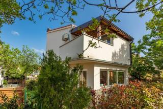 Apartments with WiFi Njivice, Krk - 21713 - Njivice - 0