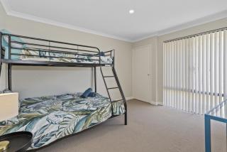 Ocean Breeze Homestead - Mandurah - 1