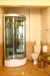 Avenue Hotel - 1