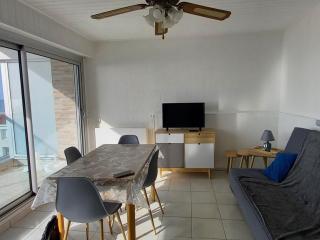 Studio moderne face mer, balcon, alcôve fermée, 2*, animaux admis, Saint-Jean-de-Monts. - FR-1-323-429 - Saint-Jean-de-Monts - 9