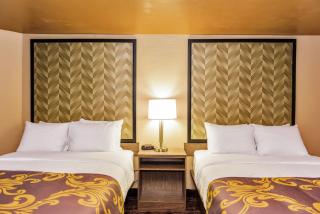 Aarya Hotel By Niagara Fashion Outlets - Niagara Falls - 5