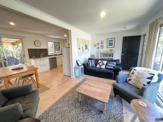 No 34 Where Nature Meets the Ocean Pet Friendly - Robe - 5