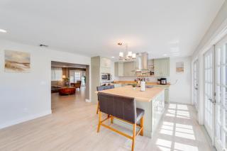 Modern Waterfront Pool Home with Direct Gulf Access, Pet Friendly! - Cape Coral - 1