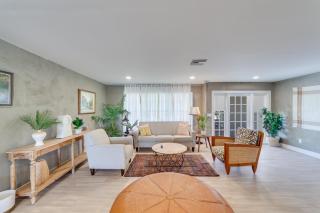 Modern Waterfront Pool Home with Direct Gulf Access, Pet Friendly! - Cape Coral - 7