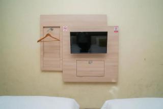 Urbanview Hotel Omah Anin Batu by RedDoorz - 5