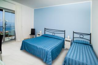 Maniel Beach Hotel - Letojanni - 9