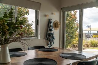 Port Vincent Seaside Apartments - Apartment 2 - Port Vincent - 2