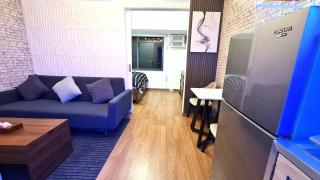 Queen Bedroom, Pool, Gym & Amazing View Makati - 0