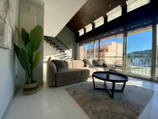 Penthouse with Castle view - 6