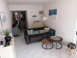 APPARTEMENT 1 CHAMBRE 4 PERSONNES EN REZ DE CHAUSSEE DANS RESIDENCE AVEC PISCINE - Le Grau-du-Roi - 5