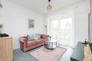 City Center Apartments with GYM & FREE GARAGE Poznań by Noclegi Renters - Poznań - 9