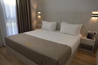 Metro Hotel Terminal - Tirana - 8