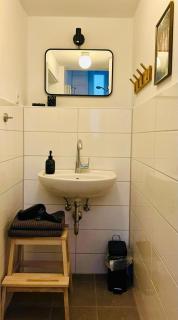 FeelsLikeHome - Stylische und zentrale Altbauwohnung mit Terrasse&Garten - Bochum - 3