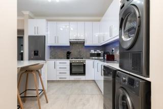 Shanthi Apartment 4 - Ballito - 6