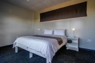 SleepOver Upington - 8
