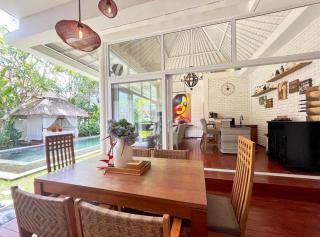 SS Beach Villa Canggu - Canggu - 6
