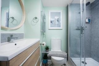 Stunning Central Plymouth Studio Apartment - Sleeps 2 - Habita Property - 3