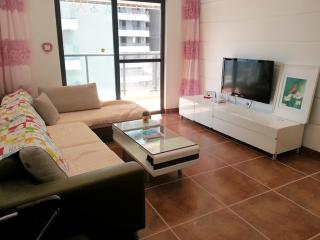Sanya Wen Xin Hai Jing Apartement - Sanya - 8