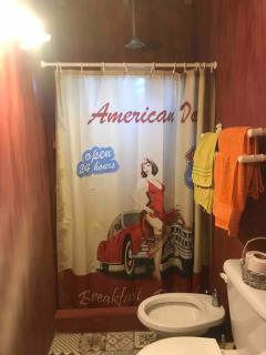 Loft c/ buhardilla zona Parque - Necochea - 5