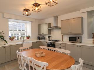 Victoria House - 1