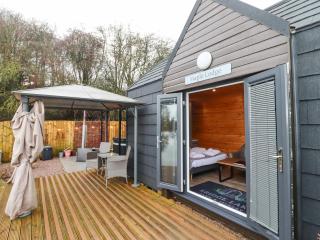 Maple Lodge at Bridge Lake Farm & Fishery - Banbury - 0