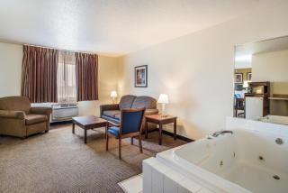 Quality Inn & Suites Eldridge Davenport North - Eldridge - 9