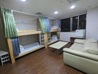 Hey Bear Capsule Hotel - Taipei - 5
