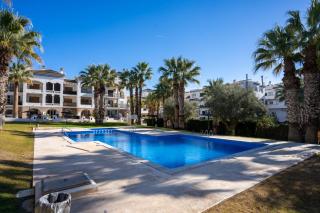 Cozy apartment in the heart of Villa Martin by Perfectly Rentals - Villamartin - 5