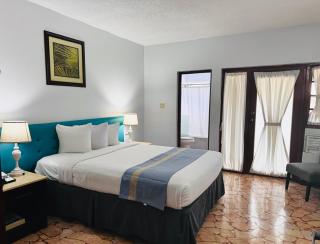 Toby's Resort - Montego Bay - 9