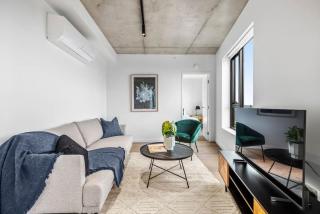 Stunning Stature Southbank 2bed - 1