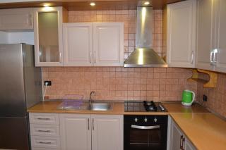 Central 5 Bedrooms Apartment in Vlorë - Vlorë - 8