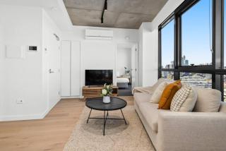 NEW Sensational Southbank Lux - Melbourne - 4