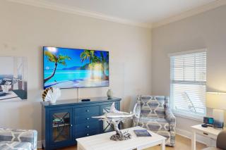 303 Palms of Treasure Island - St Pete Beach - 2
