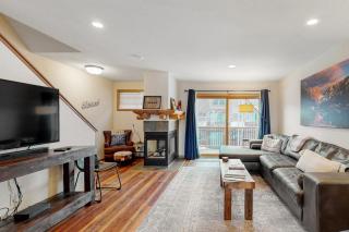 Cabin Sweet Cabin - 9