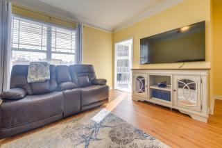 Lovely Calabash Condo with Balcony, 11 Mi to Beach! - Calabash - 9