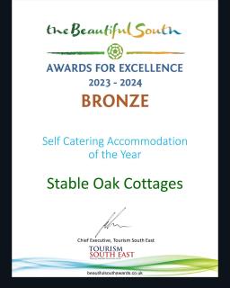 Oak Cottage with private log fired hot tub - 4