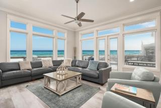 Latitudes - Destin - 5