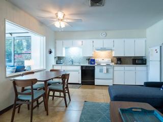 Bollinger Duplex, B - 4