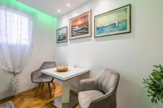 Noemi Luxury Apartment - 3